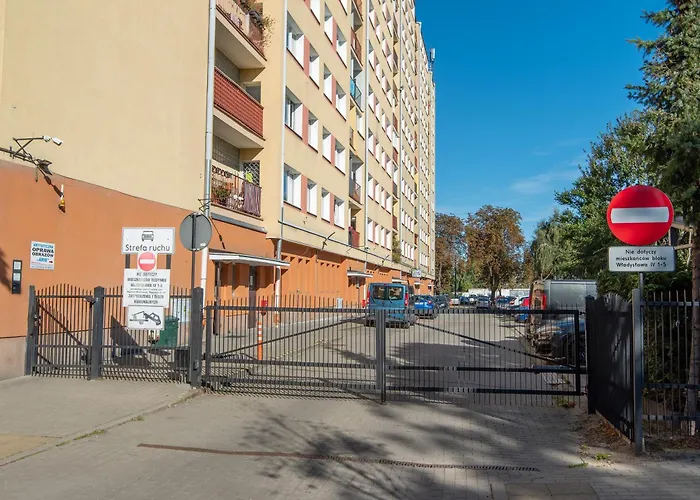 Seaside - Balcony, Workspace, Bus - By Rentujemy Apartment