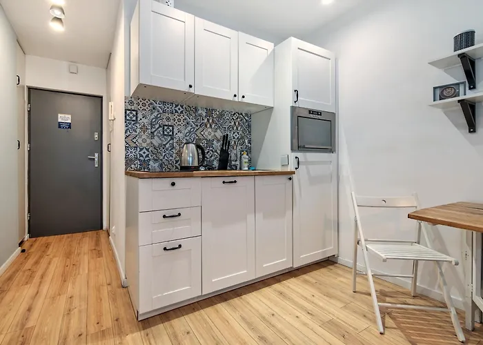 Seaside - Balcony, Workspace, Bus - By Rentujemy Apartment Gdynia